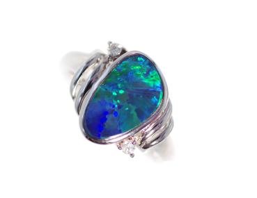Elegant Ring with Colorful Opal Doublet and Diamonds