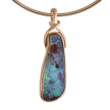 Blau-Grüner Boulderopal in 750er Gelbgold Anhänger