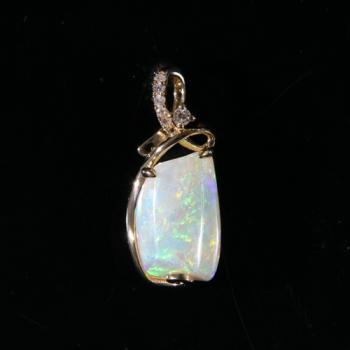 Gold Pendant with Colorful Opal and Diamonds