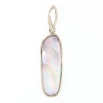 Boulderopal mit rotem Schimmer in Sterlingsilber-Anhänger