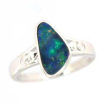 Blau-Grüner Opaldublette in Sterlingsilber-Ring