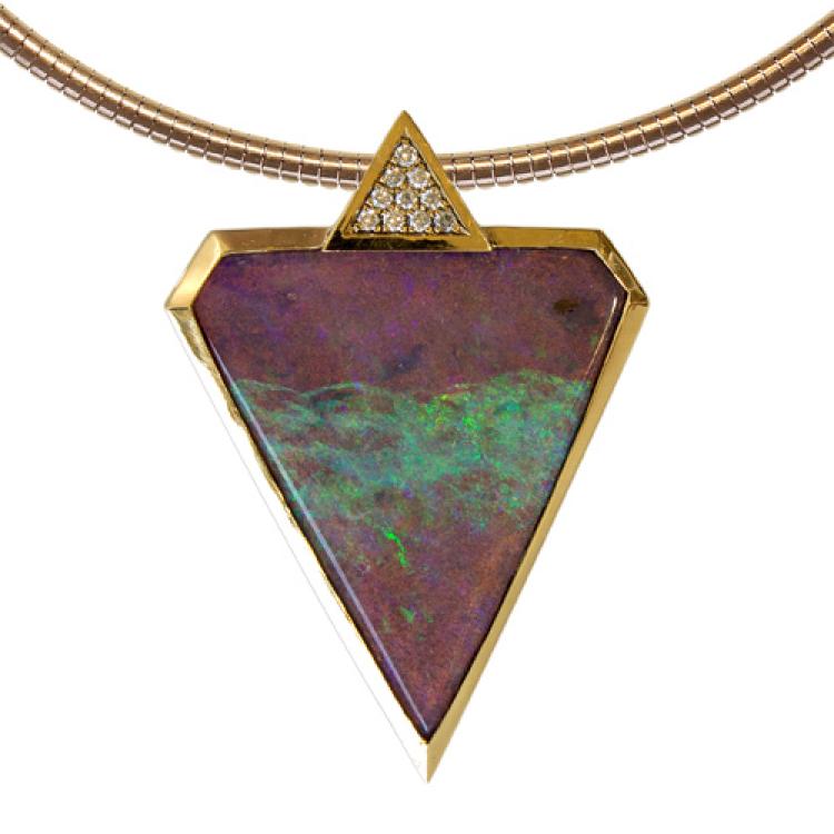 Boulderopal mit Brillanten in 750er Gelbgold-Anhänger