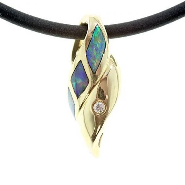 Opal pendant
