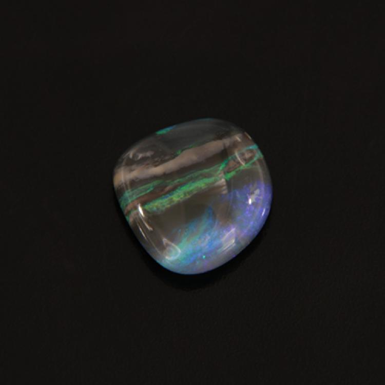 Dunkleopal, Opal