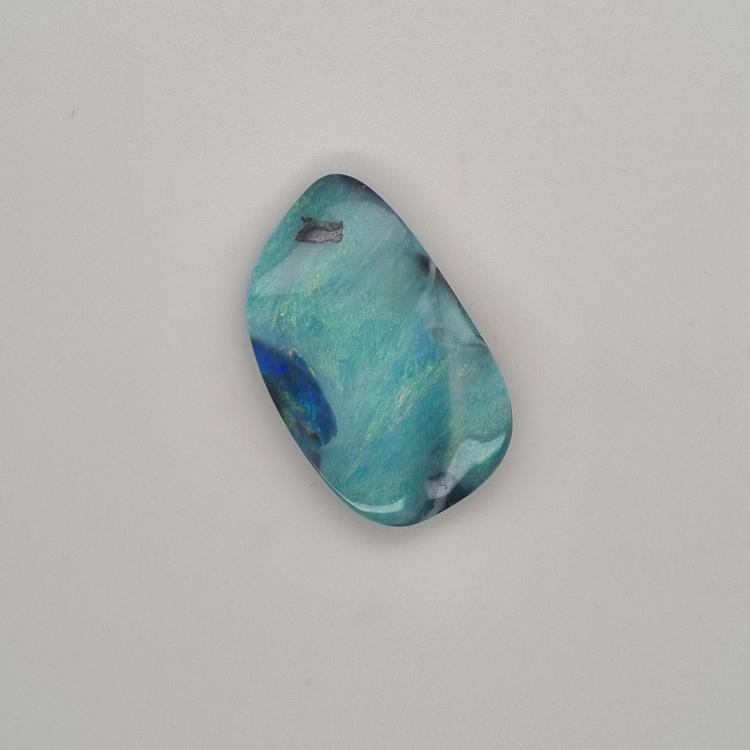 Boulder Opal, Opal