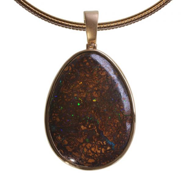 Yowah-Nuss-Anhänger