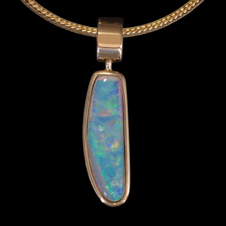 Pendant Gold Light Opal, Opal Jewellery