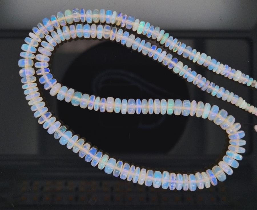 Opal Kette