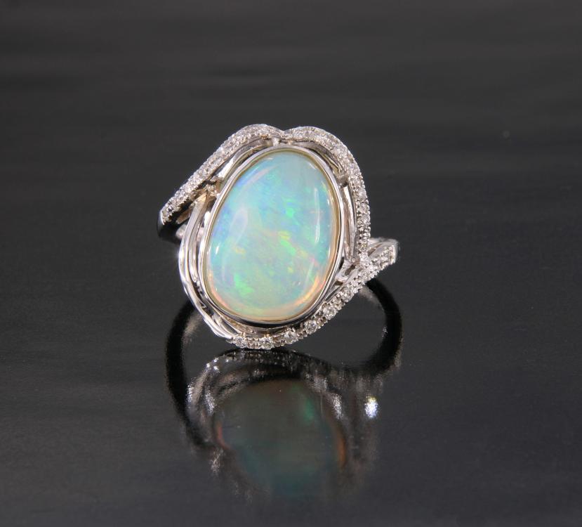 Delicate Ring with Crystal Opal and Diamonds in 18k White Gold