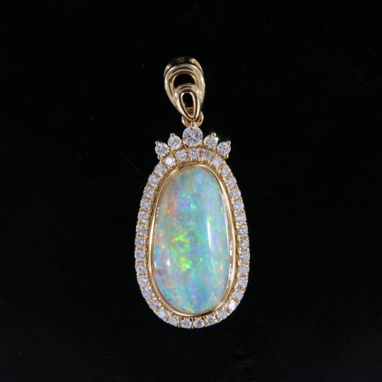 Anhänger Gold Heller Opal,  Opalschmuck, Gold