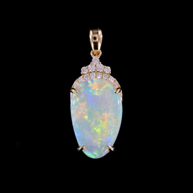 Pendant Gold Light Opal, Opal Jewellery