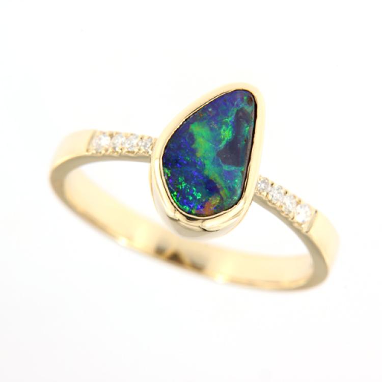 18k Yellow Gold Ring with Blue-Green Boulder Opal and Diamonds