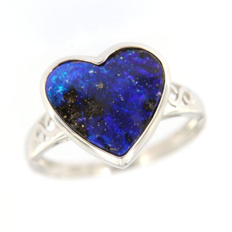 Herzförmiger Boulderopal in Sterling-Silber-Ring