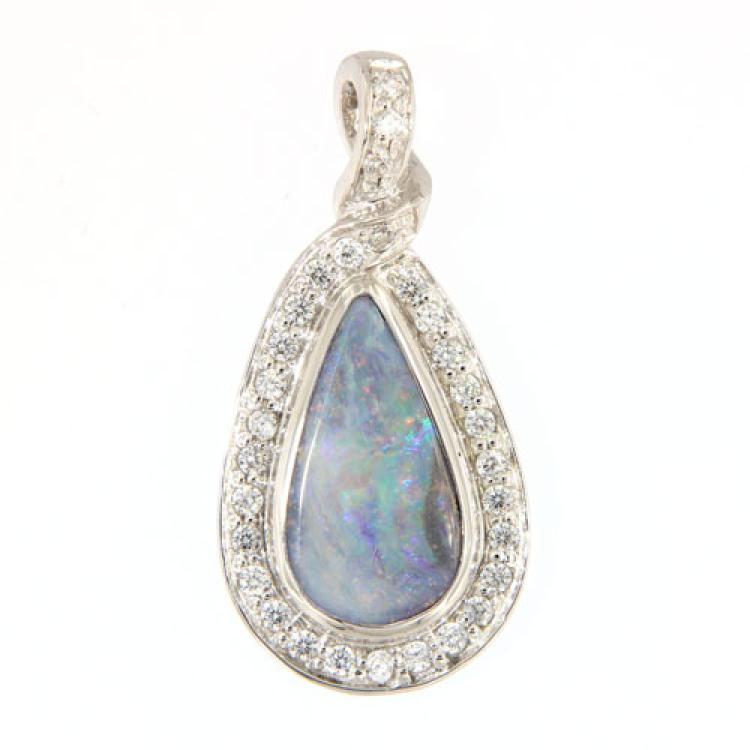 Bunter Boulder-Opal-Anhänger mit Zirkonia